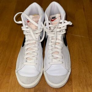 Nike Men’s Blazers Mid ‘77 Vintage - Mens 10.5